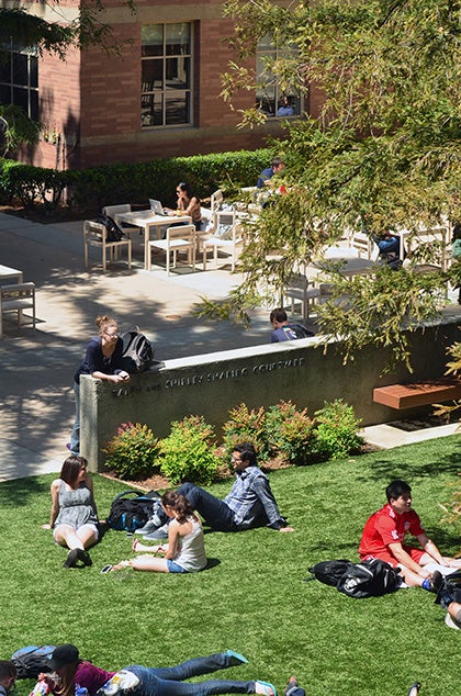 UCLA Law's Shapiro Courtyard