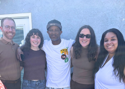 Joseph Turner (center) with Resentencing Practicum program director Josh Weiss and students Cathy Balfe ’26, Tori Funk ’26, and Destinee Dickson ’26.